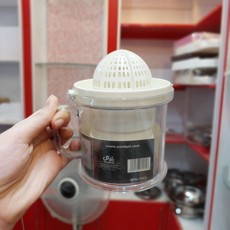 آبمیوه گیری یزدگل کد 531 در دست