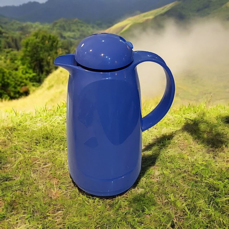 فلاسک یزدگل کد 107A ظرفیت 1 لیتر در طبیعت